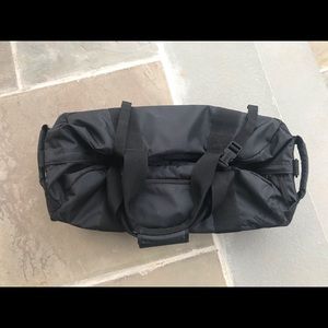 RollingAdventureduffle L.Lbean sale until Sunday👌